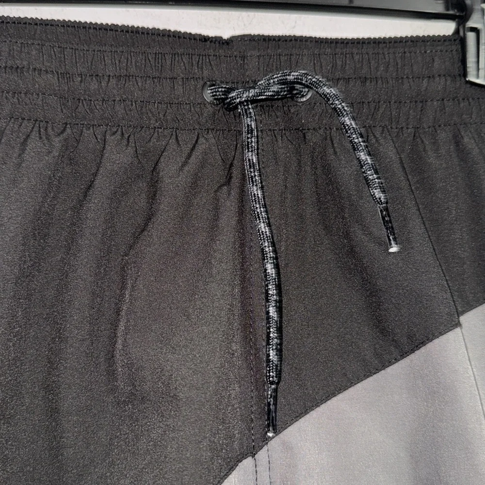 Nike swimming trunks swim lined drawstring small NEW elastic waistband pull on